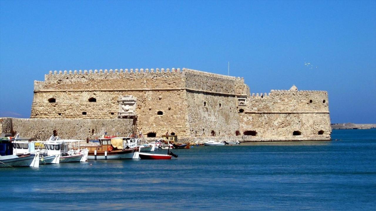 Center In Great Location * Iraklion