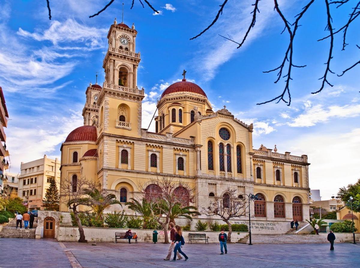 Center In Great Location Iraklion